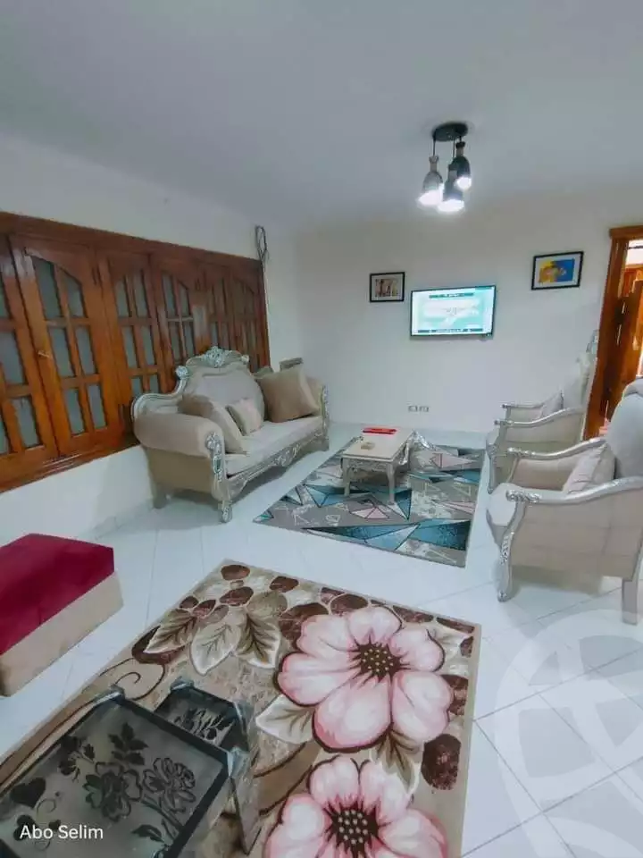 https://aqarmap.com.eg/ar/listing/5697956-for-rent-cairo-mokattam-lhdb-l-ly-shareaa-9