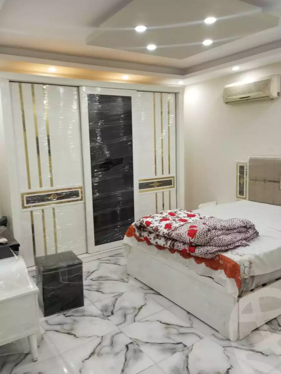 https://aqarmap.com.eg/ar/listing/5698038-for-rent-cairo-mokattam-lhdb-l-ly-shareaa-9