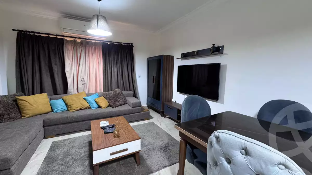 https://aqarmap.com.eg/en/listing/5699354-for-rent-cairo-el-sheikh-zayed-city-compounds-jn-zyd