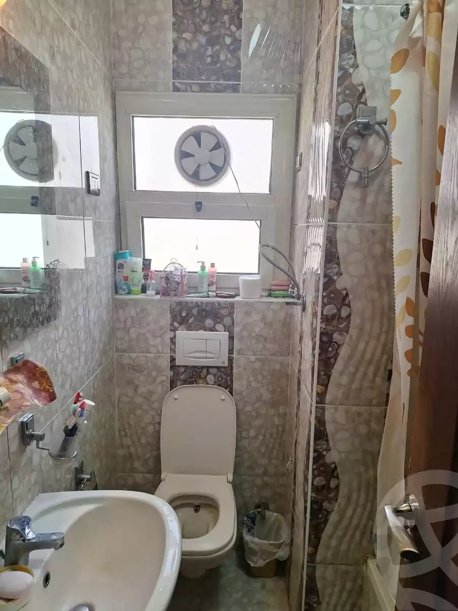https://aqarmap.com.eg/en/listing/5699726-for-sale-cairo-new-cairo-gharb-arabila-doctor-hani-maher-st