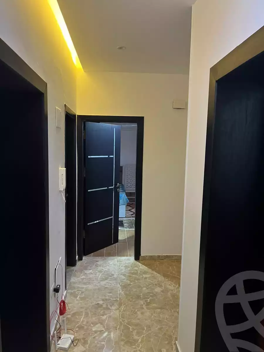 https://aqarmap.com.eg/en/listing/5699933-for-rent-cairo-new-cairo-compounds-town-residence