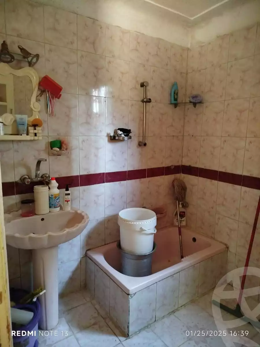 https://aqarmap.com.eg/en/listing/5700627-for-sale-alexandria-l-jmy-el-hanouvel-al-haded-we-al-soulb-st