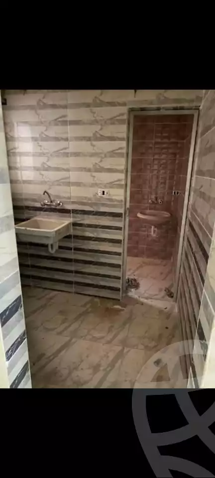 https://aqarmap.com.eg/ar/listing/5700788-for-sale-alexandria-bakoos-muslim-ibn-el-waleed-st