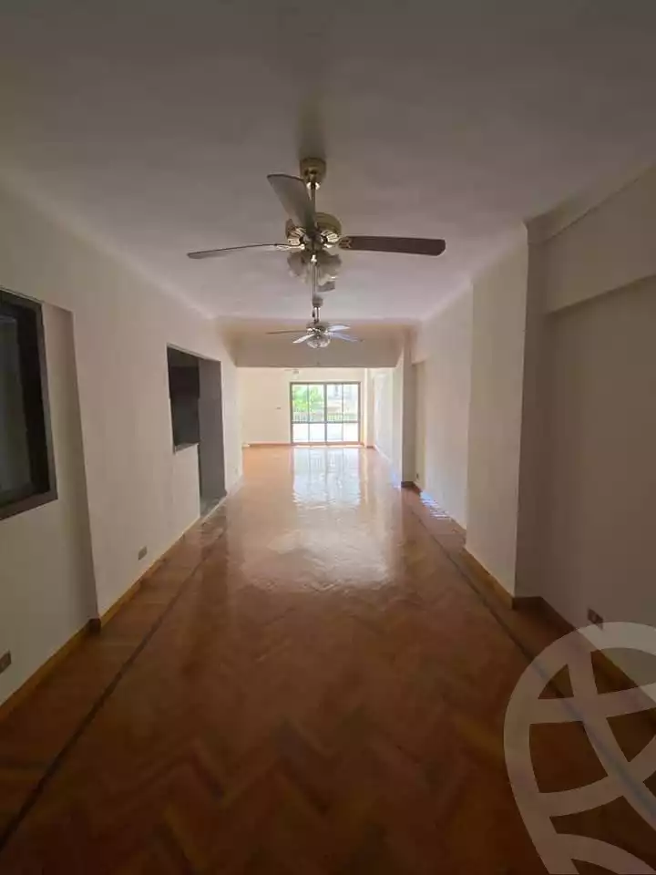 https://aqarmap.com.eg/en/listing/5701415-for-sale-alexandria-zezenia-el-amir-gameel-st