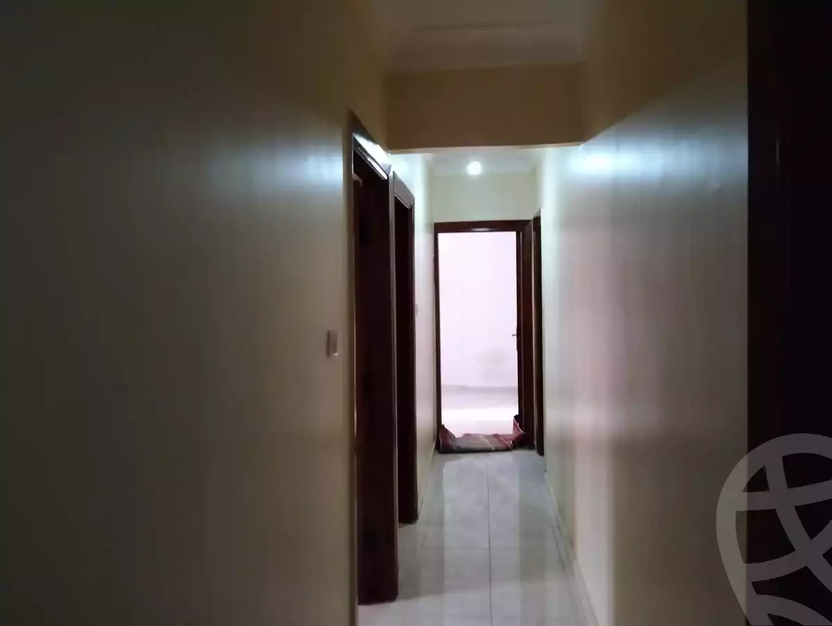 https://aqarmap.com.eg/ar/listing/5702246-for-rent-alexandria-l-jmy-el-kilo-21