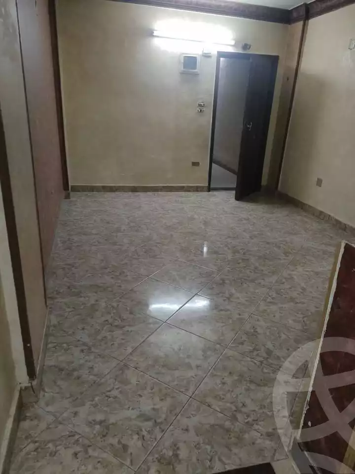 https://aqarmap.com.eg/en/listing/5702261-for-rent-cairo-mokattam-lhdb-l-ly