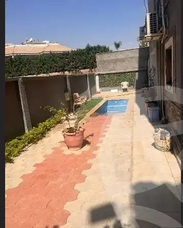 https://aqarmap.com.eg/en/listing/5702453-for-sale-cairo-el-shorouk-compounds-louloua-el-shorouk