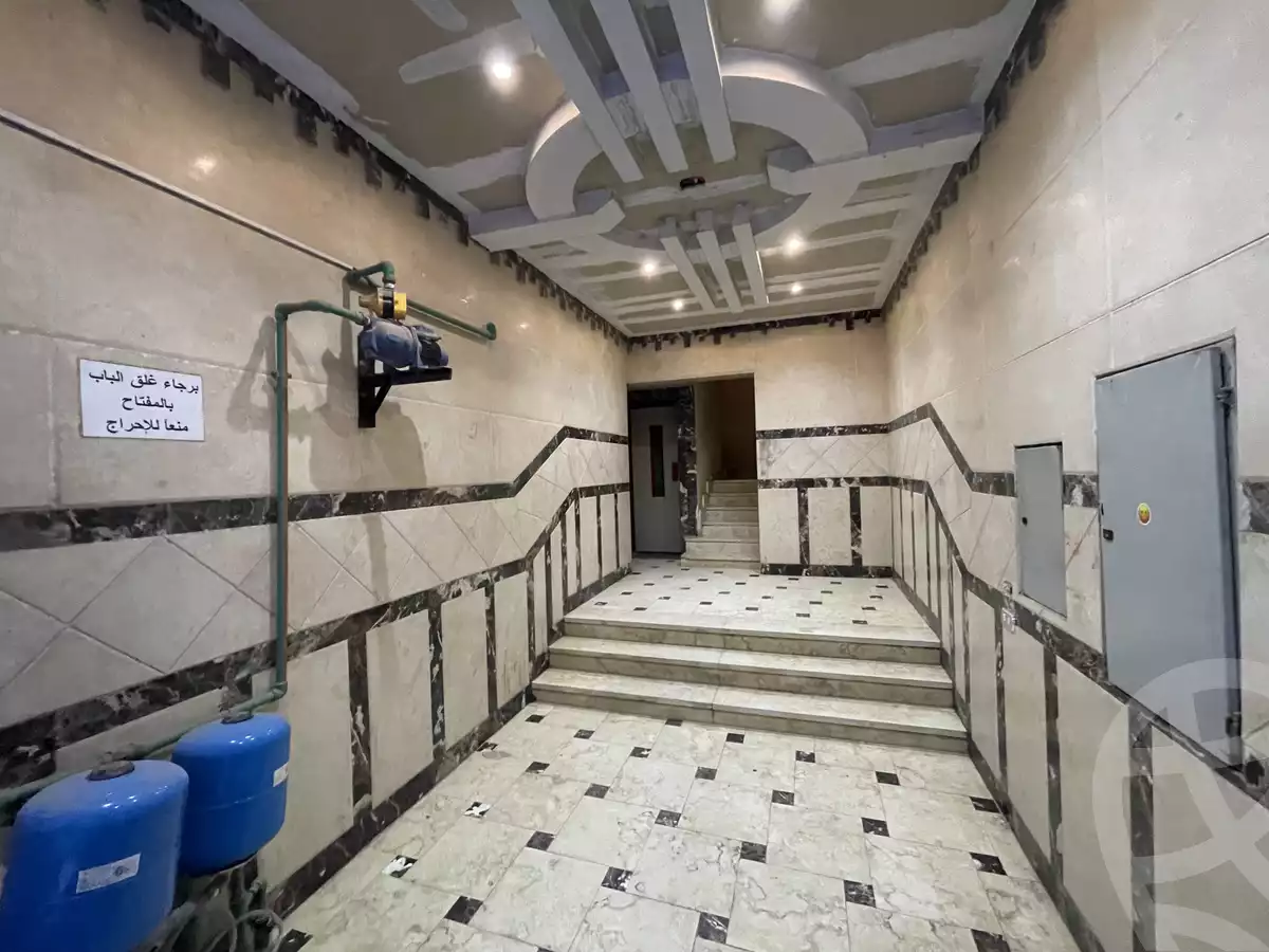 https://aqarmap.com.eg/en/listing/5702685-for-sale-cairo-shoubra-el-mzalat-mostafa-darwish-st