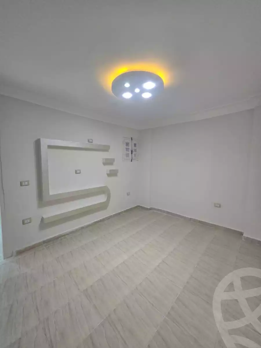 https://aqarmap.com.eg/ar/listing/5703579-for-sale-alexandria-l-jmy-lbytsh-el-hay-st