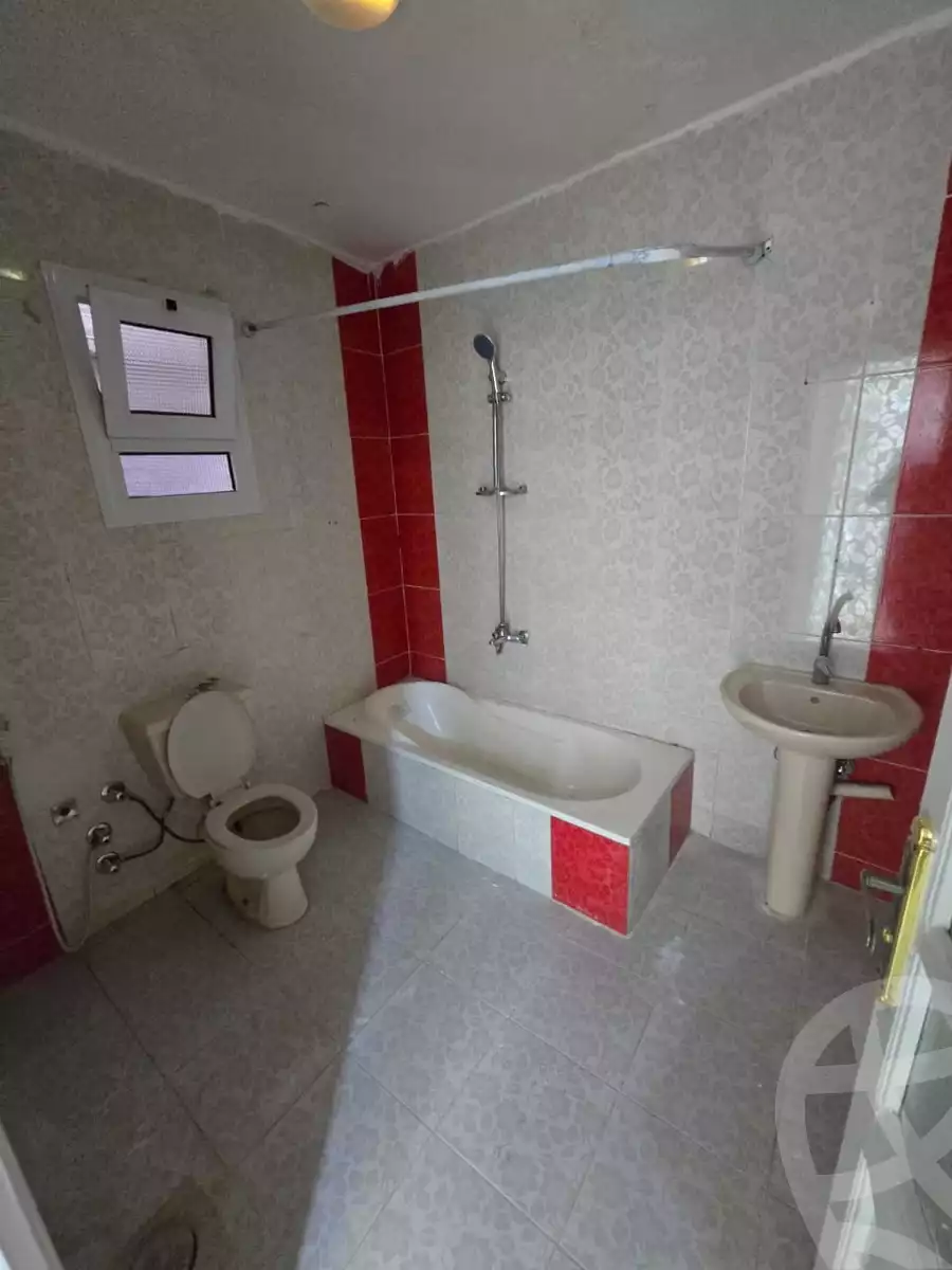 https://aqarmap.com.eg/ar/listing/5703579-for-sale-alexandria-l-jmy-lbytsh-el-hay-st