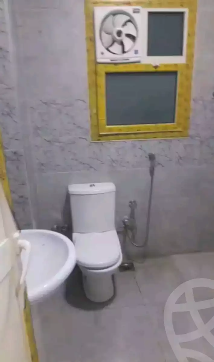 https://aqarmap.com.eg/en/listing/5703677-for-rent-cairo-mokattam-lhdb-l-ly-shareaa-9