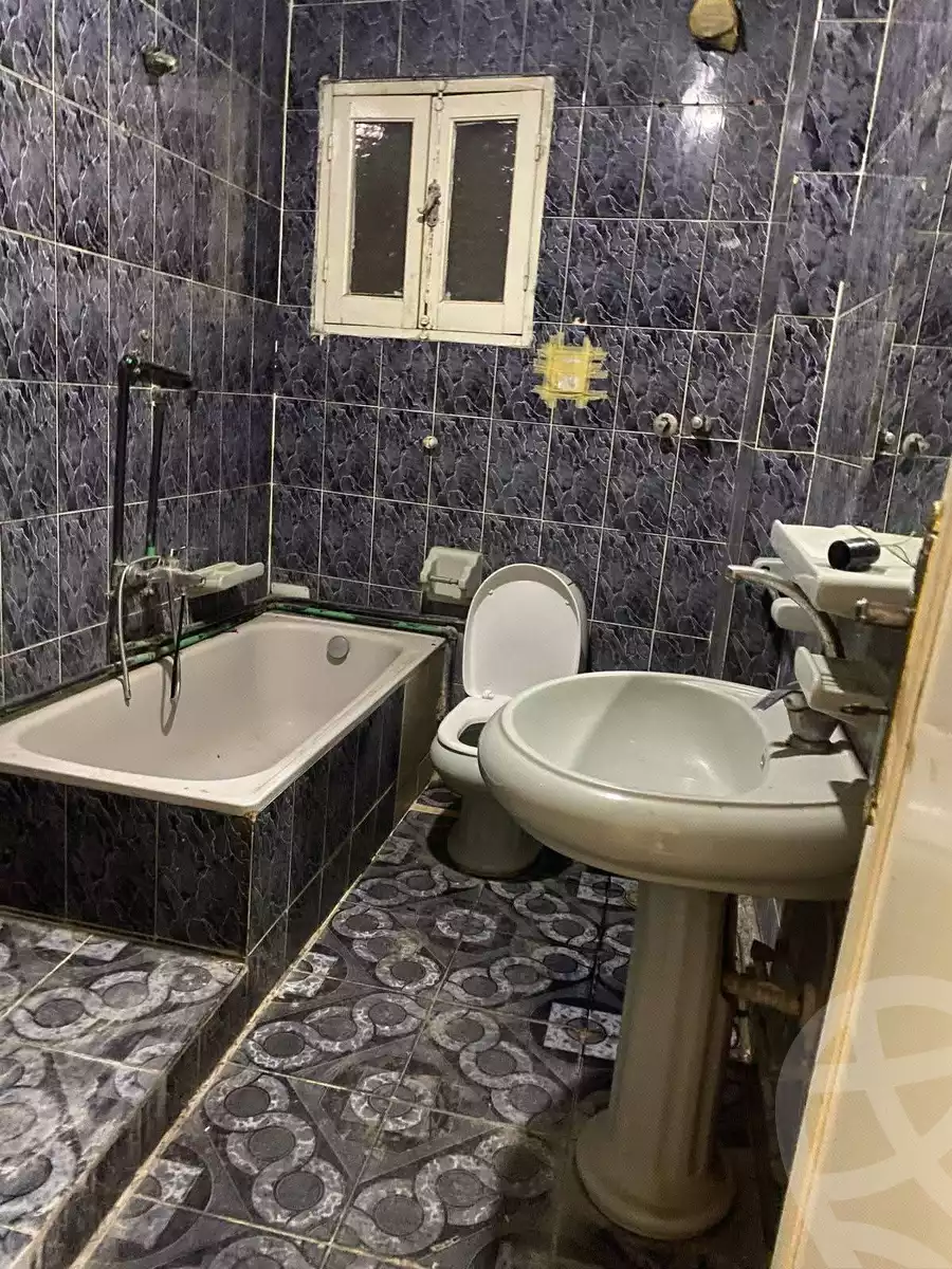 https://aqarmap.com.eg/ar/listing/5705032-for-sale-cairo-ain-shams-ahmed-esmat-st