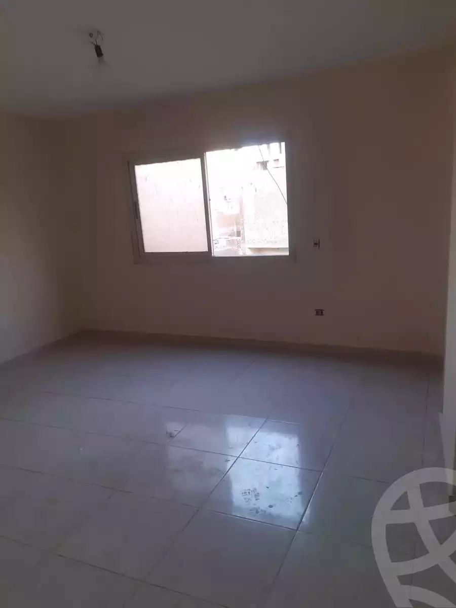 https://aqarmap.com.eg/en/listing/5705061-for-rent-cairo-ain-shams-ain-shams-el-sharkia-el-eshrein-stt