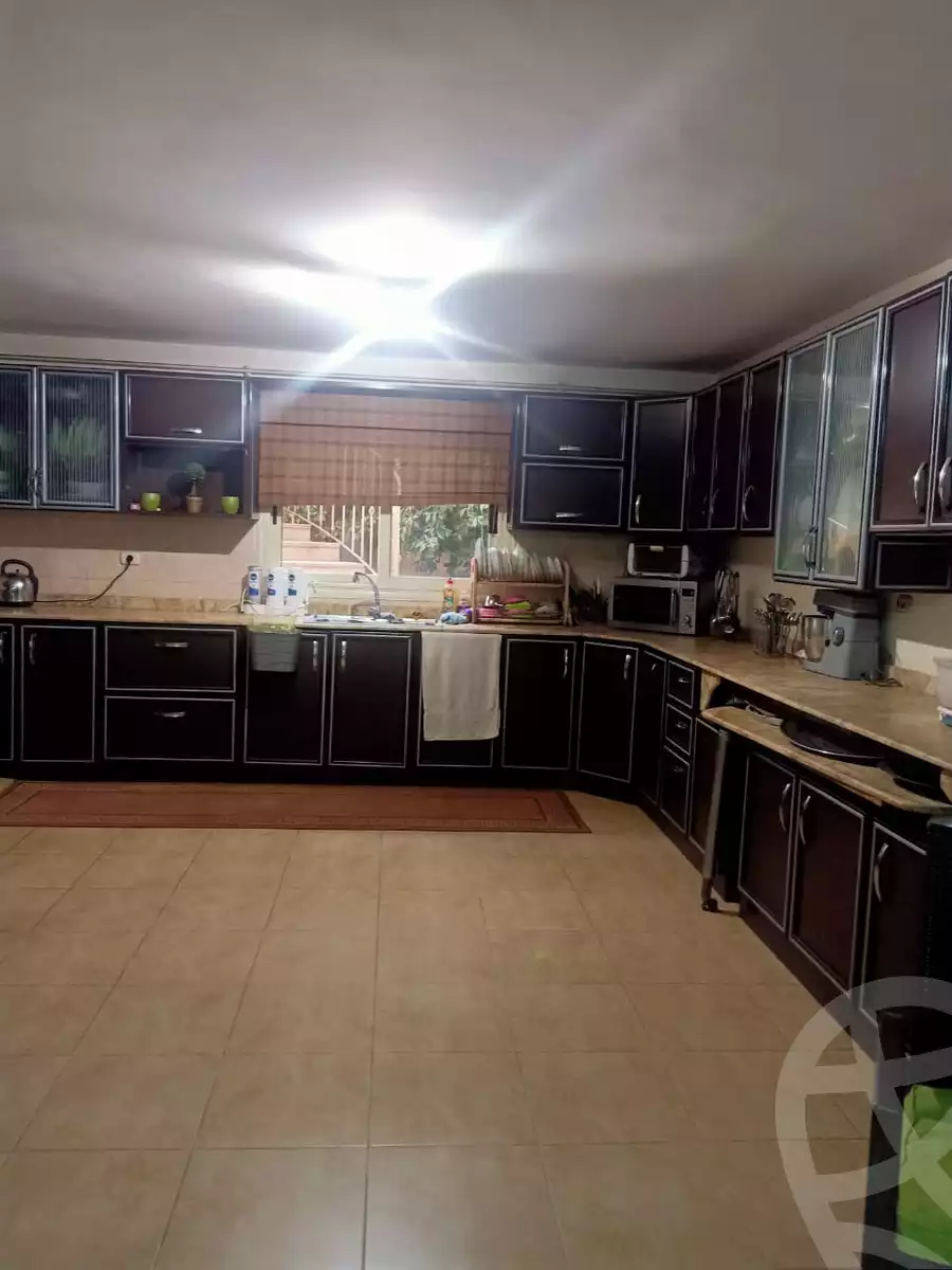 https://aqarmap.com.eg/en/listing/5705975-for-sale-cairo-el-sheikh-zayed-city-compounds-el-yasmeen-compound