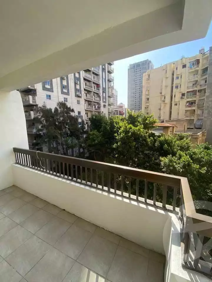 https://aqarmap.com.eg/ar/listing/5706690-for-sale-alexandria-zezenia-el-amir-gameel-st