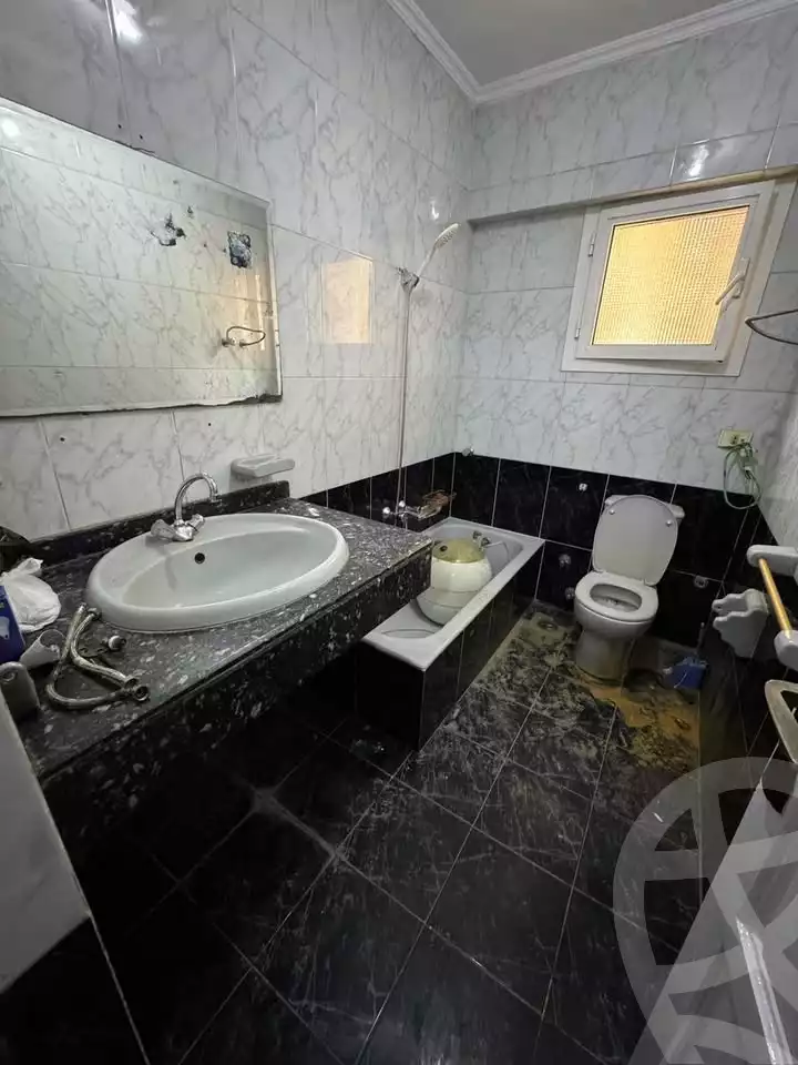 https://aqarmap.com.eg/en/listing/5706791-for-rent-alexandria-zezenia