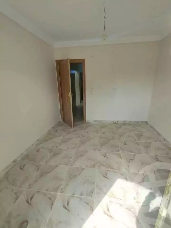 https://aqarmap.com.eg/en/listing/5707293-for-sale-cairo-helwan-hadayek-helwan-el-eshrein-st