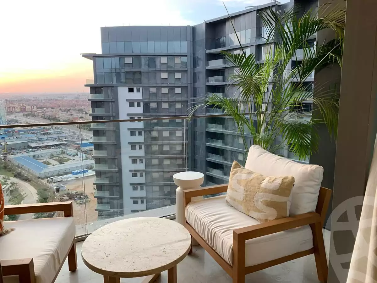 https://aqarmap.com.eg/ar/listing/5707634-for-sale-cairo-el-sheikh-zayed-city-compounds-zyd-wr-llttwyr-park-towers-zed-el-sheikh-zayed-compound