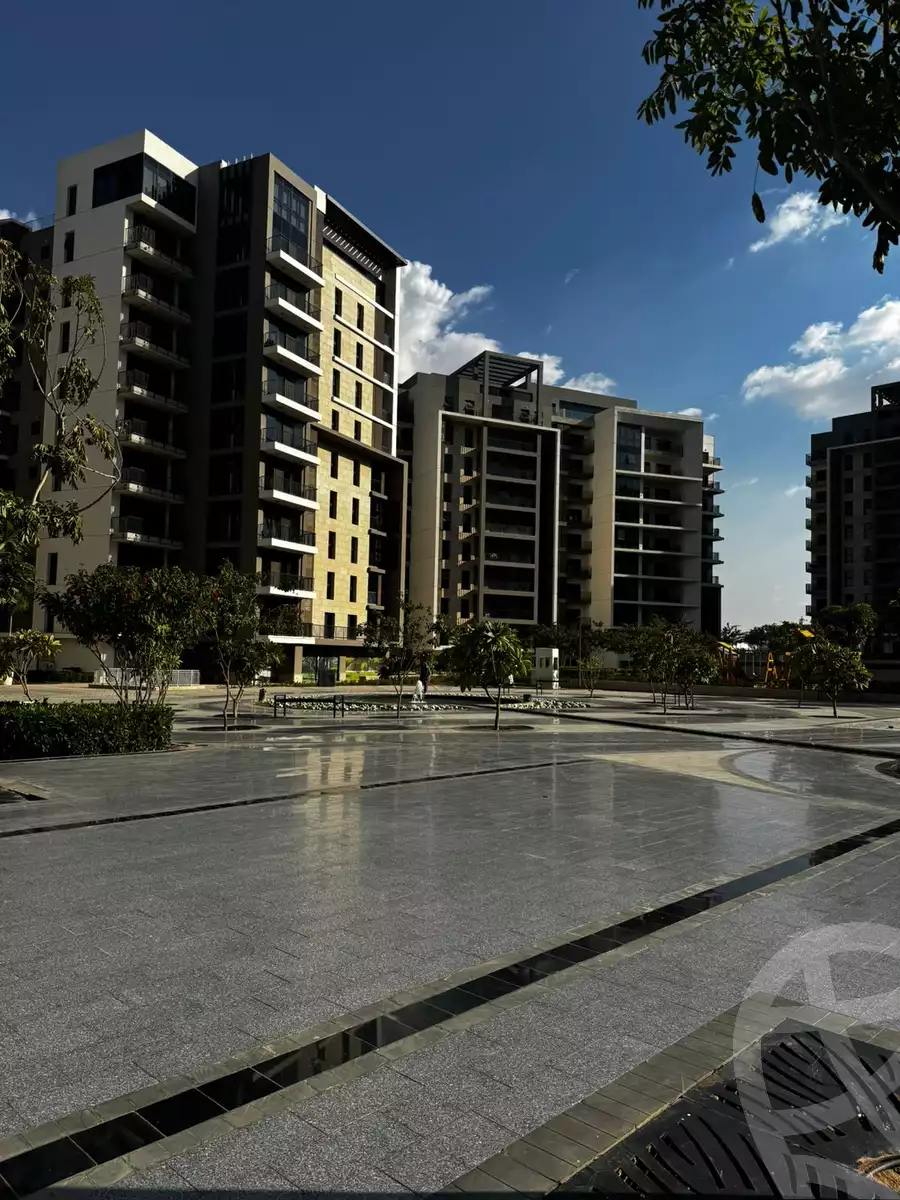 https://aqarmap.com.eg/ar/listing/5707665-for-sale-cairo-el-sheikh-zayed-city-compounds-zyd-wr-llttwyr-z-tower