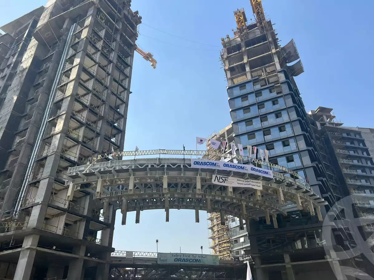 https://aqarmap.com.eg/en/listing/5707702-for-sale-cairo-el-sheikh-zayed-city-compounds-zyd-wr-llttwyr-park-towers-zed-el-sheikh-zayed-compound