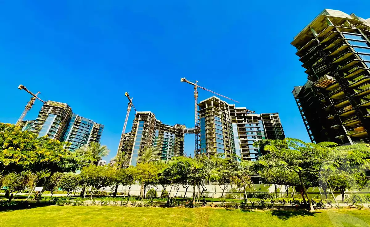 https://aqarmap.com.eg/ar/listing/5707708-for-sale-cairo-el-sheikh-zayed-city-compounds-zyd-wr-llttwyr-park-towers-zed-el-sheikh-zayed-compound