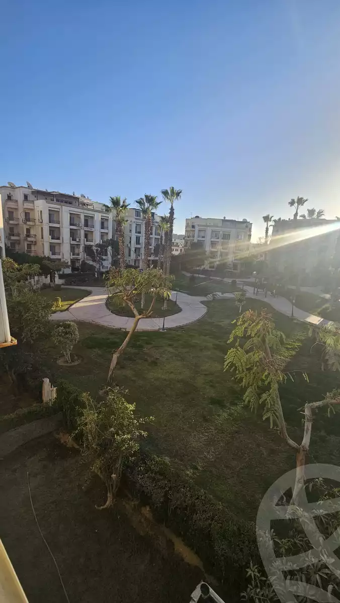 https://aqarmap.com.eg/en/listing/5708015-for-sale-cairo-el-sheikh-zayed-city-compounds-hadayek-el-mohandiseen