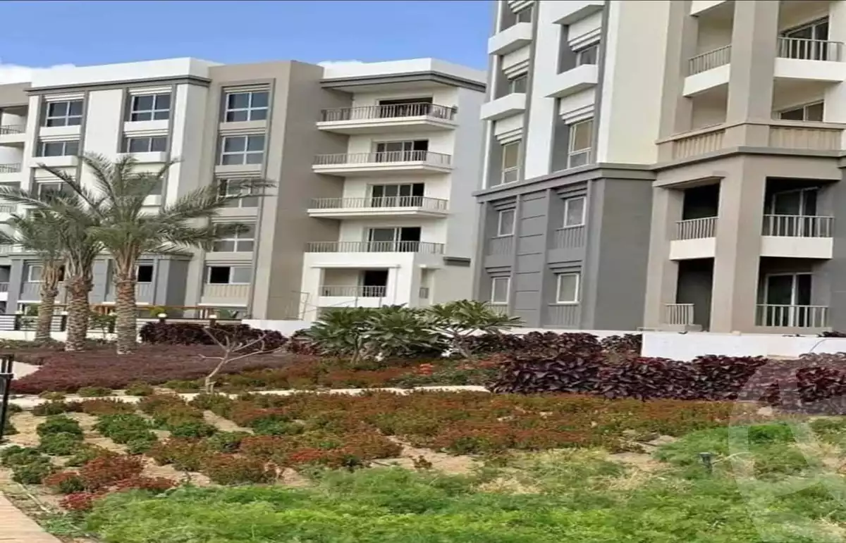 https://aqarmap.com.eg/en/listing/5759464-for-sale-cairo-new-cairo-compounds-hyde-park-parkway-hyde-park-compound