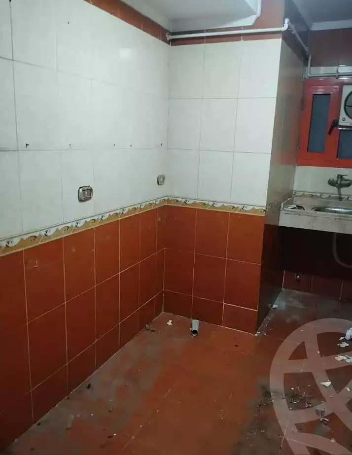 https://aqarmap.com.eg/en/listing/5708841-for-rent-cairo-shoubra-rod-el-farag