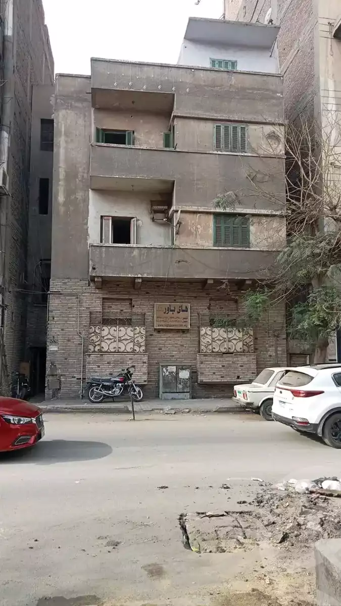 https://aqarmap.com.eg/en/listing/5712427-for-sale-cairo-hadayek-el-koba-teraat-al-gabal-st