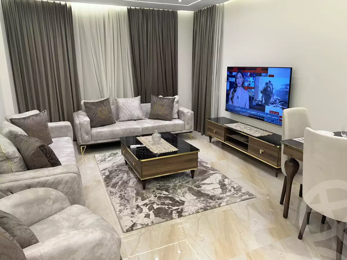 https://aqarmap.com.eg/en/listing/5714722-for-rent-cairo-new-cairo-lrhb-city-phase-1-ahmed-rami-st