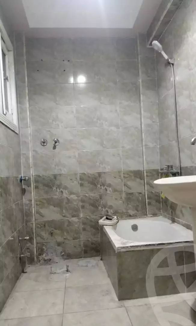 https://aqarmap.com.eg/ar/listing/5714845-for-sale-alexandria-el-asafra-shr-jml-bd-lnsr
