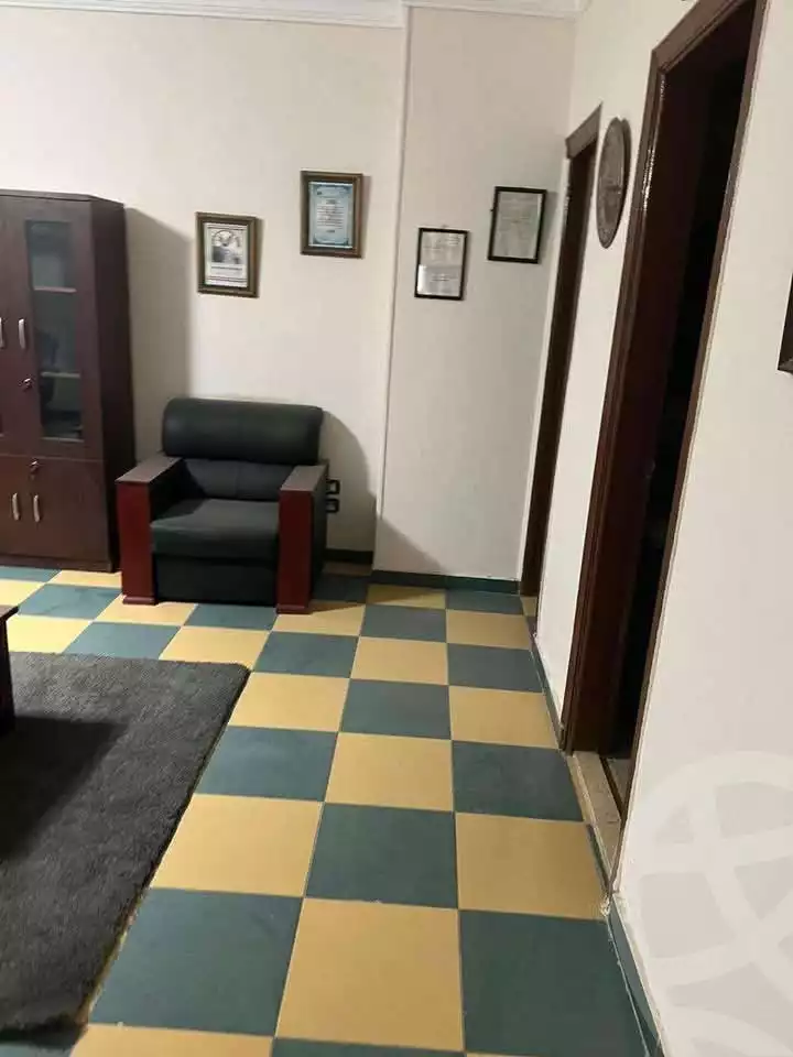 https://aqarmap.com.eg/en/listing/5714873-for-sale-cairo-el-haram-shareaa-khatem-el-morsalen