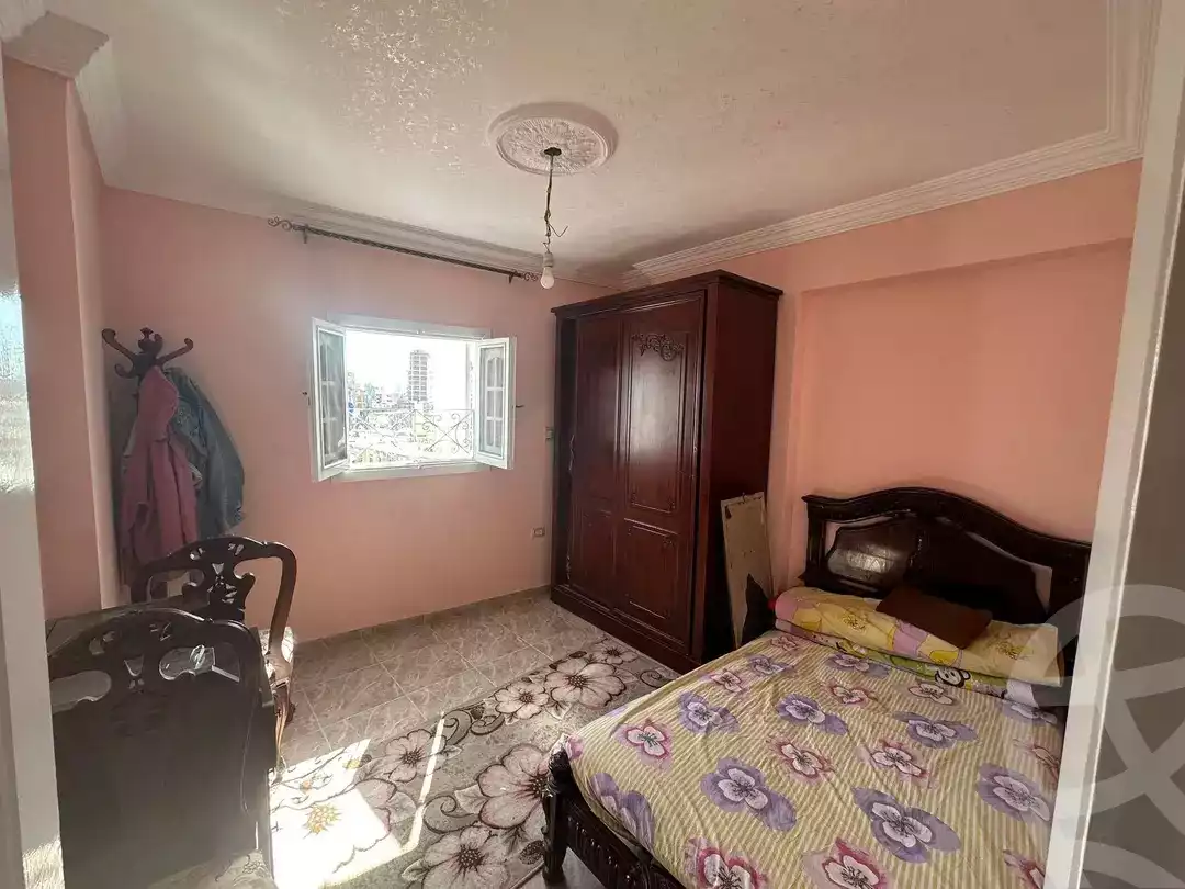 https://aqarmap.com.eg/en/listing/5715544-for-sale-alexandria-ganaklis-shr-mrtdy-bsh