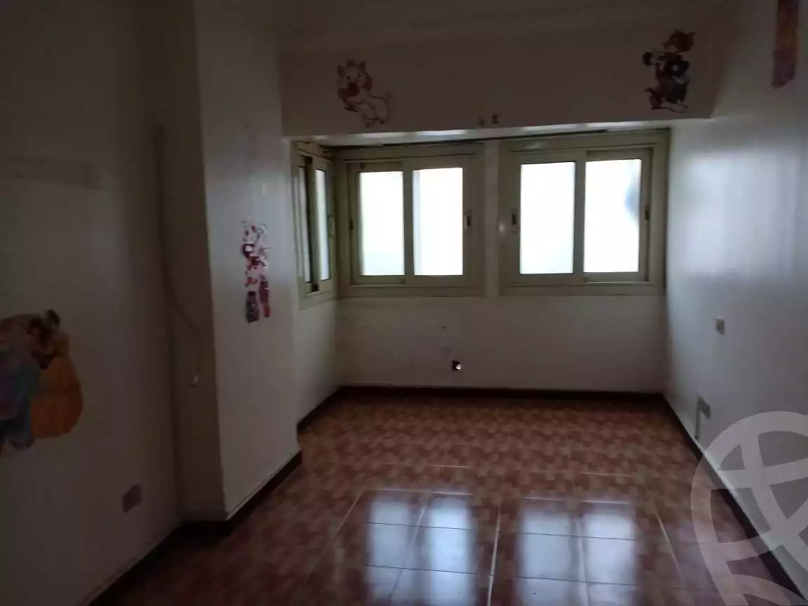https://aqarmap.com.eg/ar/listing/5716029-for-rent-cairo-manial-abd-el-aziz-al-saud-st