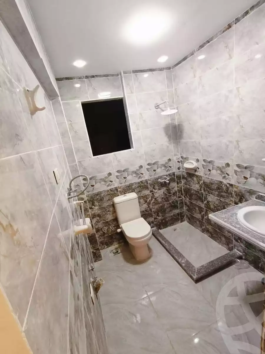https://aqarmap.com.eg/en/listing/5716130-for-sale-alexandria-l-jmy-el-hanouvel-el-kholafaa-el-rashdeen-st