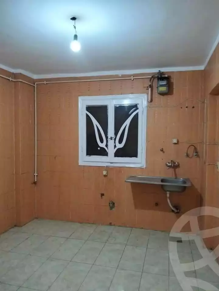 https://aqarmap.com.eg/ar/listing/5716181-for-rent-cairo-mokattam-lhdb-l-ly-shareaa-9