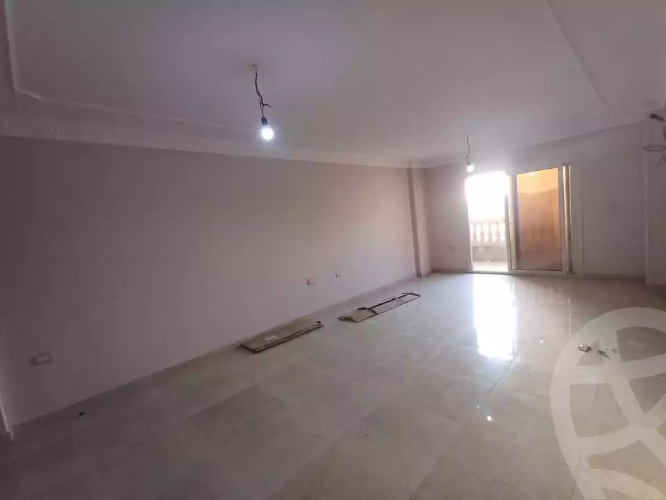 https://aqarmap.com.eg/en/listing/5716473-for-rent-cairo-mokattam-lhdb-l-ly-shareaa-9