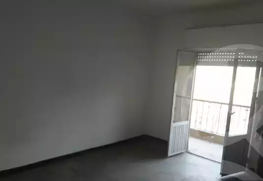 https://aqarmap.com.eg/ar/listing/5717025-for-sale-cairo-helwan-hadayek-helwan-nile-corniche-st