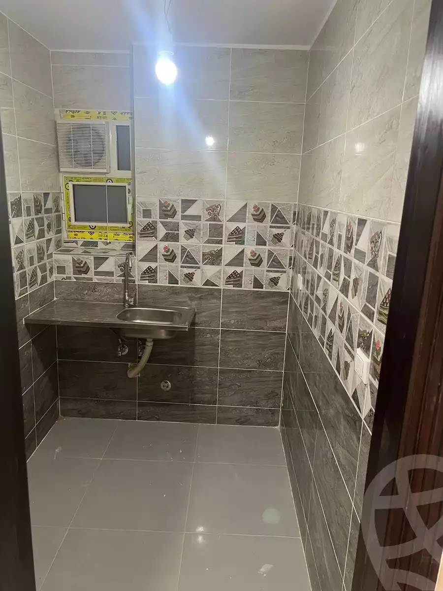 https://aqarmap.com.eg/ar/listing/5717159-for-rent-cairo-el-maadi-zahraa-el-maadi-al-khamseen-st