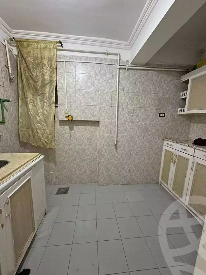 https://aqarmap.com.eg/ar/listing/5717955-for-sale-alexandria-l-jmy-lbytsh-shahr-al-assal-st