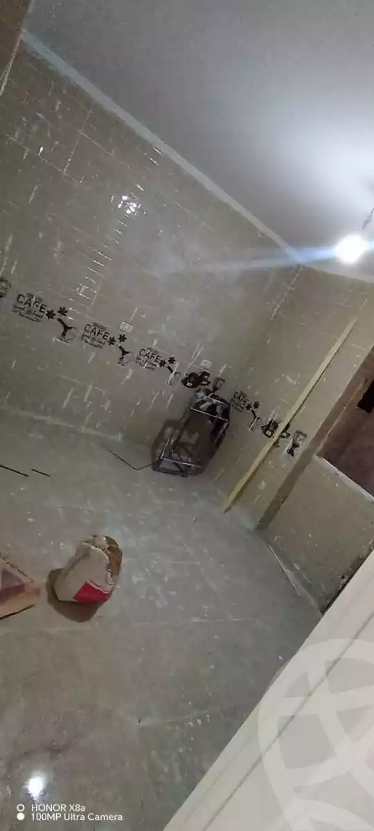 https://aqarmap.com.eg/en/listing/5717990-for-sale-cairo-helwan-helwan-el-sharkeya-gaafar-st
