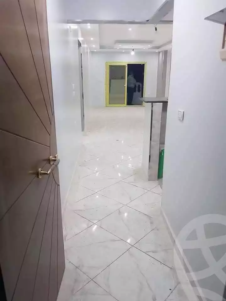 https://aqarmap.com.eg/ar/listing/5718054-for-sale-cairo-helwan-helwan-el-sharkeya-saleh-sobhy-st