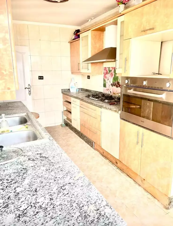 https://aqarmap.com.eg/en/listing/5719750-for-sale-cairo-shoubra-corniche-el-nile-st