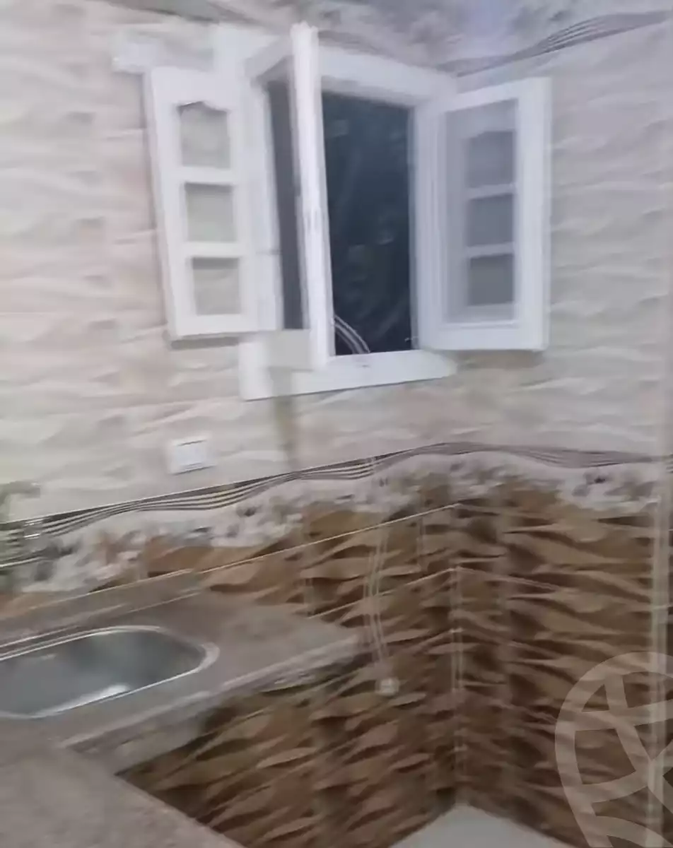 https://aqarmap.com.eg/en/listing/5720957-for-sale-alexandria-l-jmy-el-hanouvel-yathreb-st