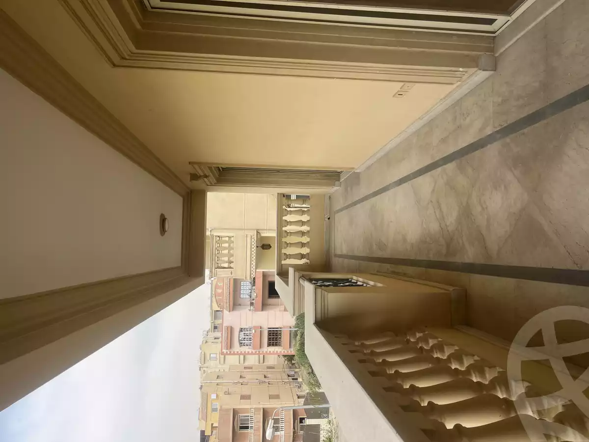 https://aqarmap.com.eg/en/listing/5721315-for-sale-cairo-new-cairo-el-ahyaa-third-neighborhood-street-1