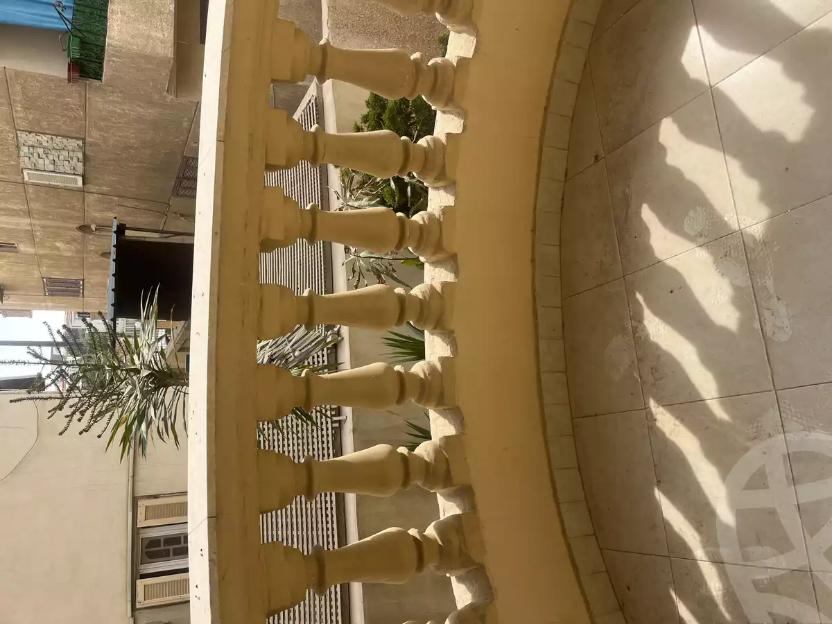 https://aqarmap.com.eg/en/listing/5721315-for-sale-cairo-new-cairo-el-ahyaa-third-neighborhood-street-1