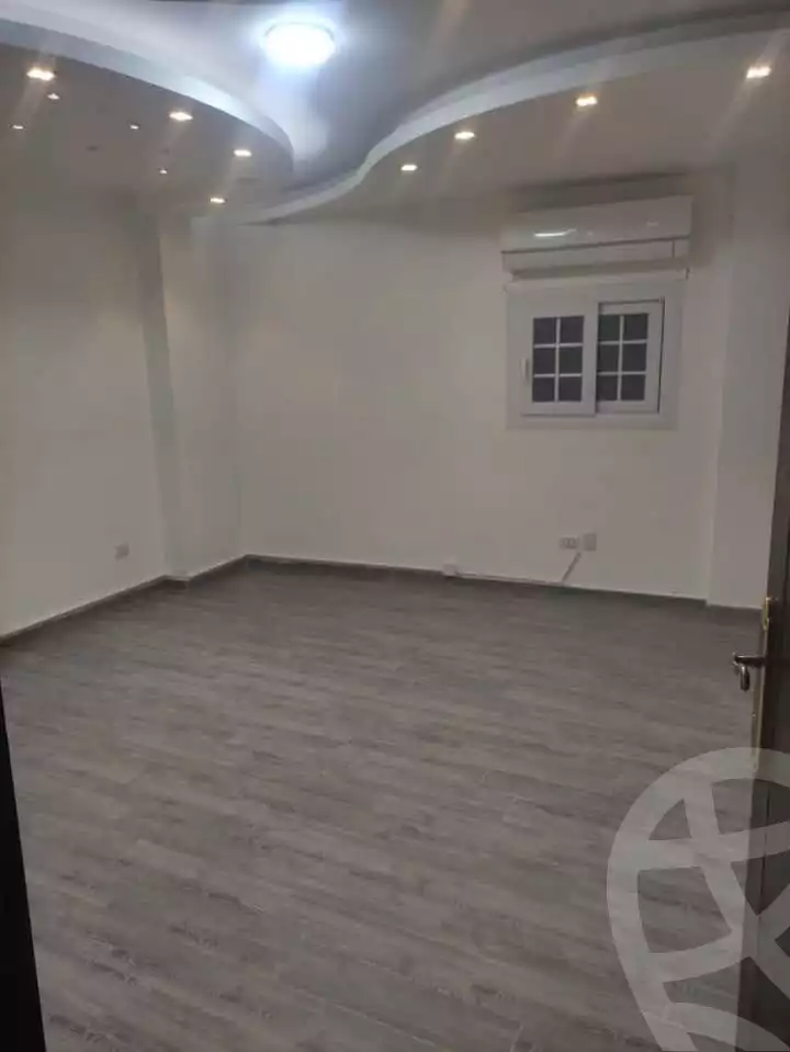 https://aqarmap.com.eg/en/listing/5721455-for-rent-cairo-mokattam-lhdb-l-ly