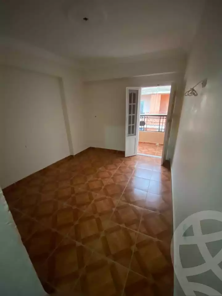 https://aqarmap.com.eg/ar/listing/5721766-for-sale-alexandria-shds