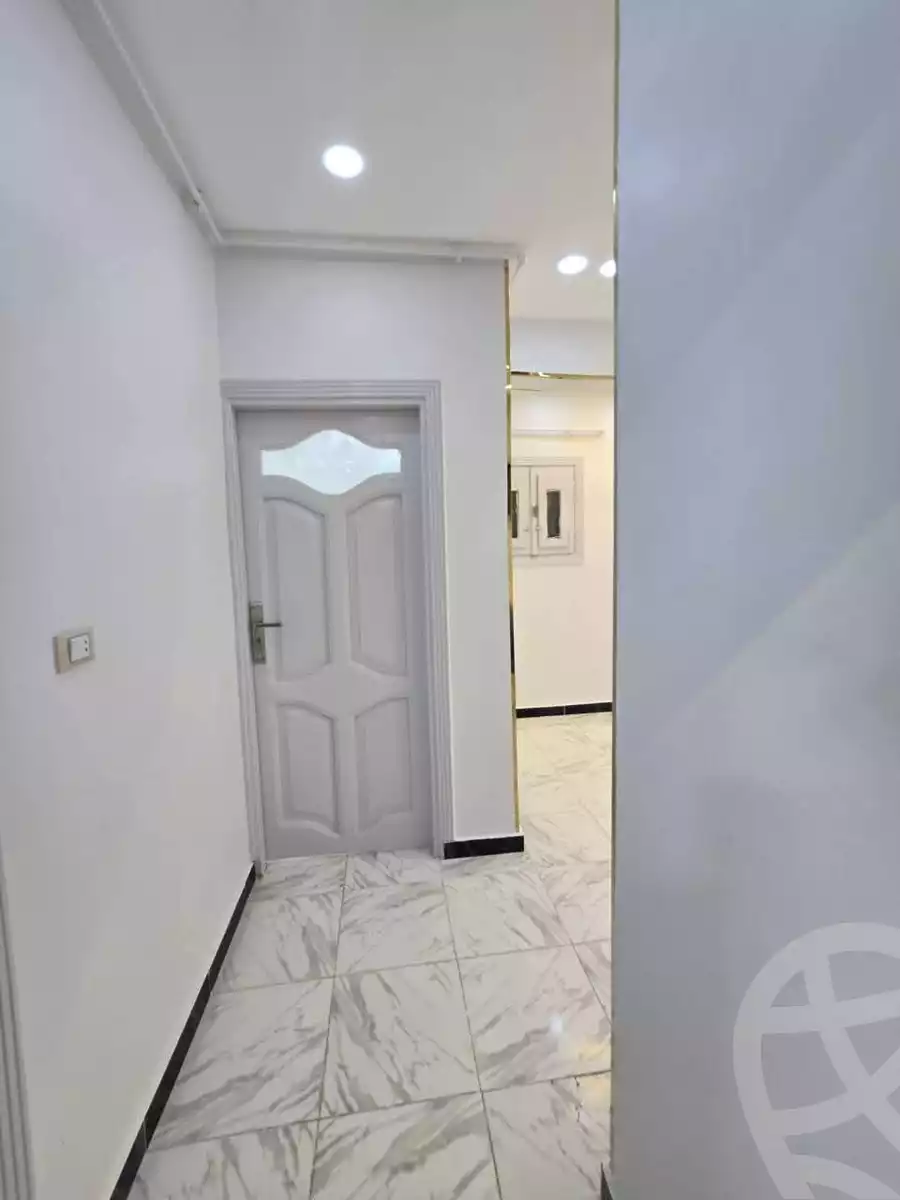 https://aqarmap.com.eg/en/listing/5722027-for-sale-alexandria-l-jmy-el-hanouvel-amr-ibn-el-aas-st