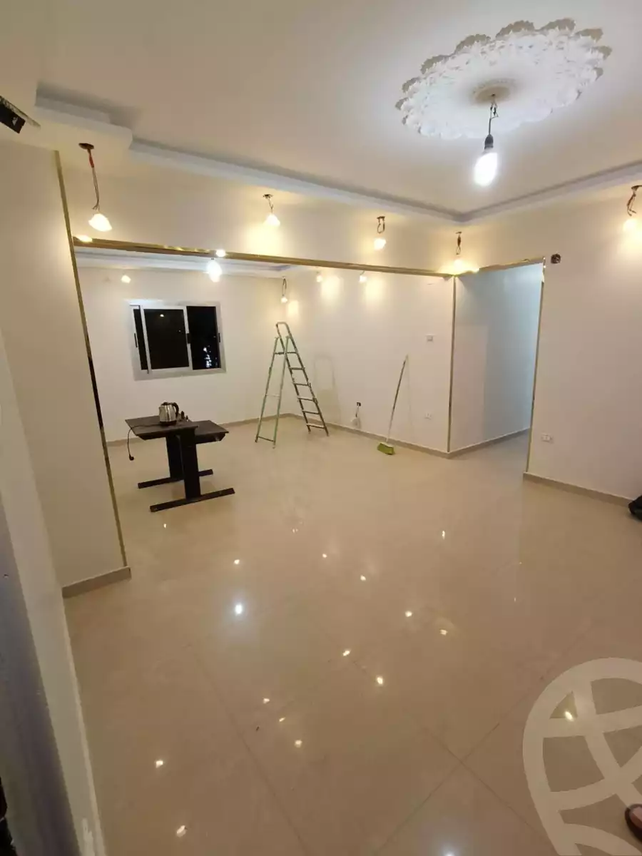 https://aqarmap.com.eg/ar/listing/5722387-for-sale-cairo-ain-shams-ain-shams-el-sharkia-el-eshrein-stt